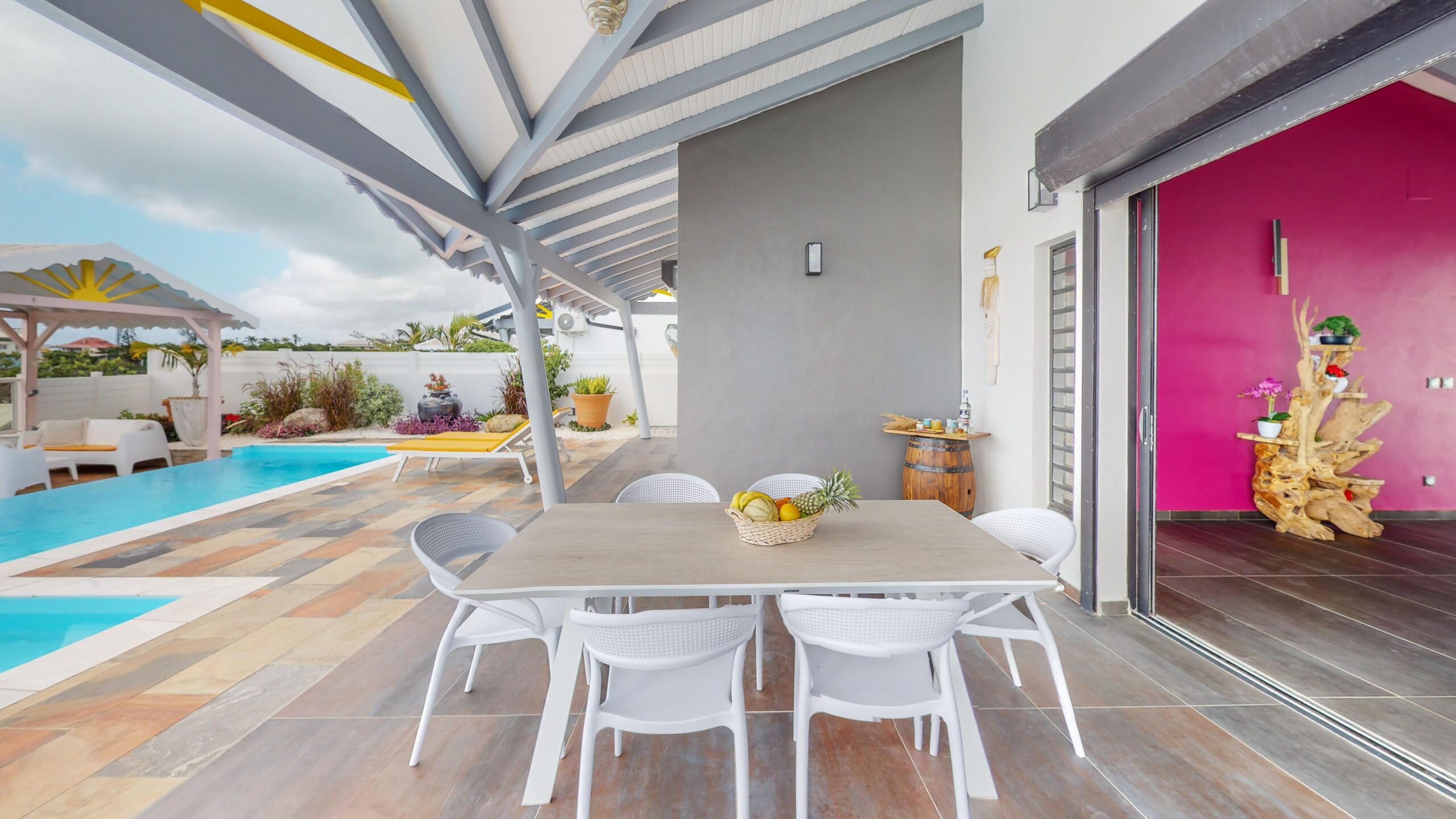 Villa-Orchidee-Dining-Room